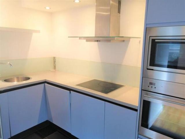 Apartment for sale in City Centre, Georgia