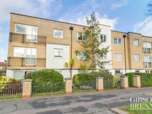House for sale in Alton Barnes, Essex