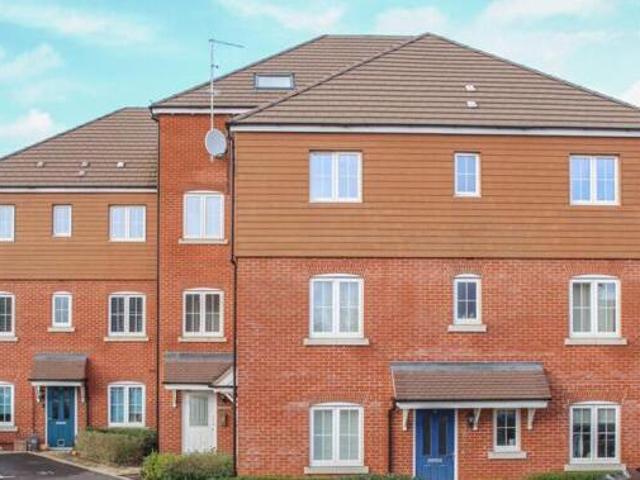 House for sale in Leighton-Linslade, Leighton Buzzard