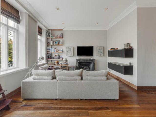 Apartment for sale in Knightsbridge, Greater London