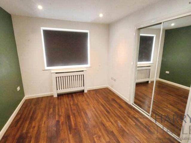 Apartment for sale in Devon