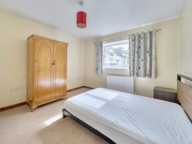 Apartment for sale in The Slade, Oxfordshire
