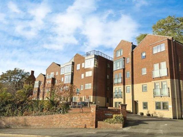 House for sale in Brayford, Lincolnshire