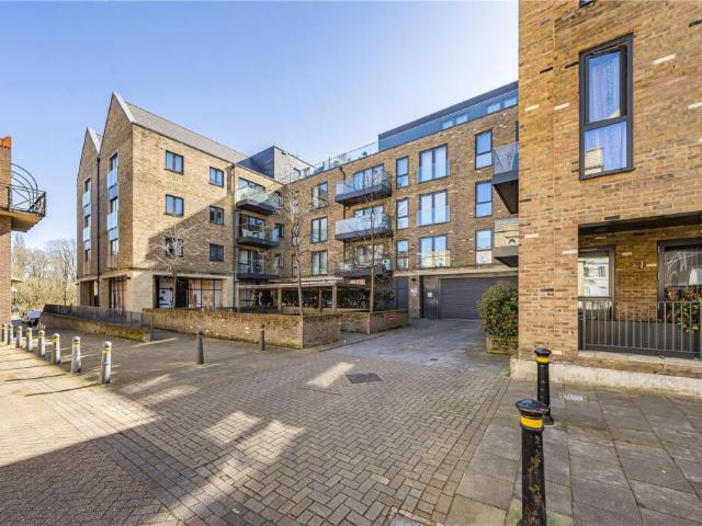 Apartment for sale in Old, Northamptonshire