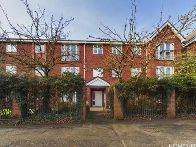 House for sale in Calderstones