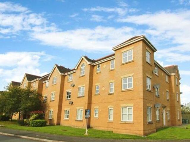 House for sale in Calderstones