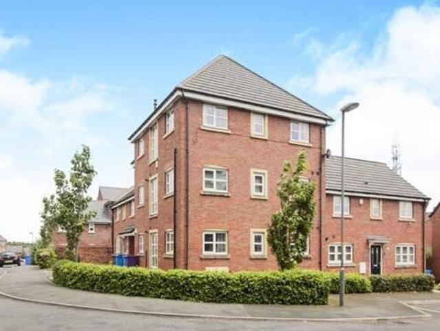 House for sale in Calderstones