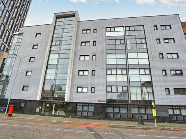 House for sale in Calderstones