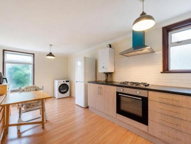 Apartment for sale in Woolwich, Greater London