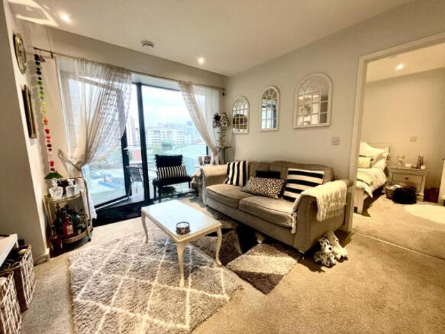 Apartment for sale in Salford, Greater Manchester