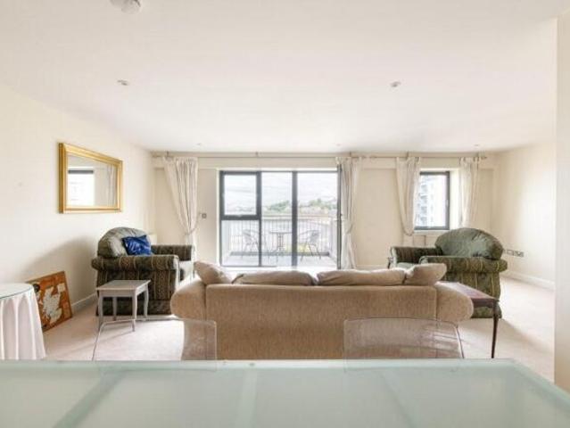 Apartment for sale in Granton, Scotland