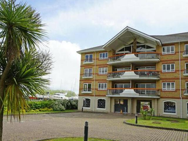 House for sale in Spring Vale, Hampshire