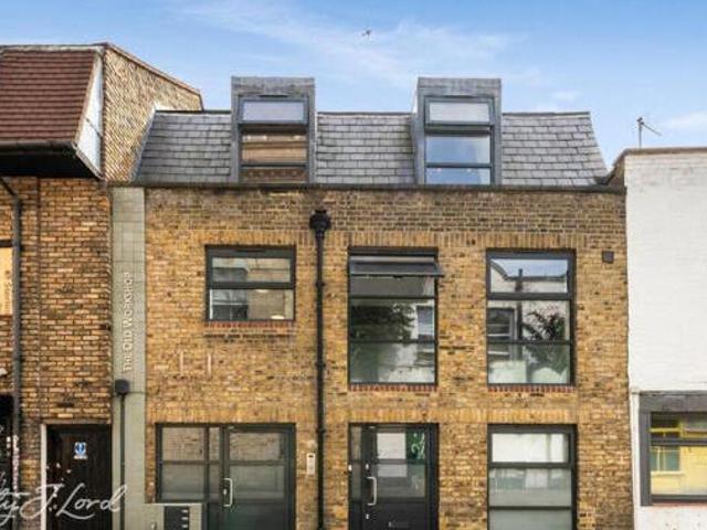 House for sale in City of London, Greater London