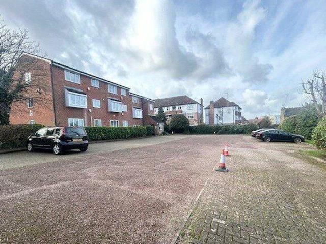 House for sale in Lyons, Greater London