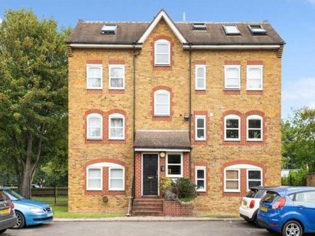 House for sale in Lyons, Greater London