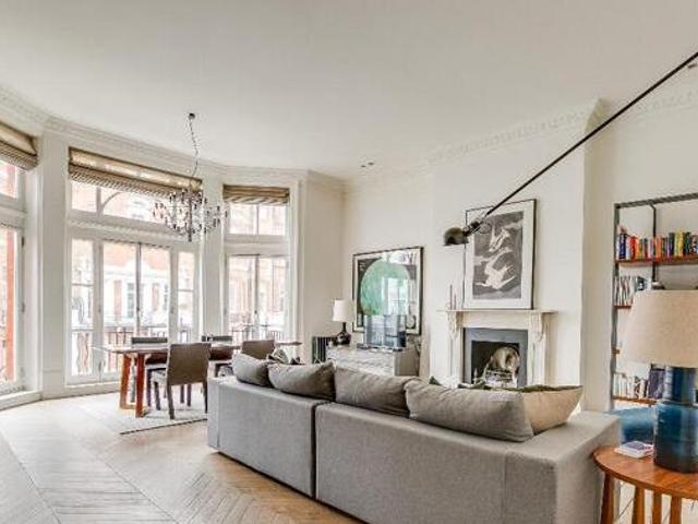 House for sale in Lyons, Greater London