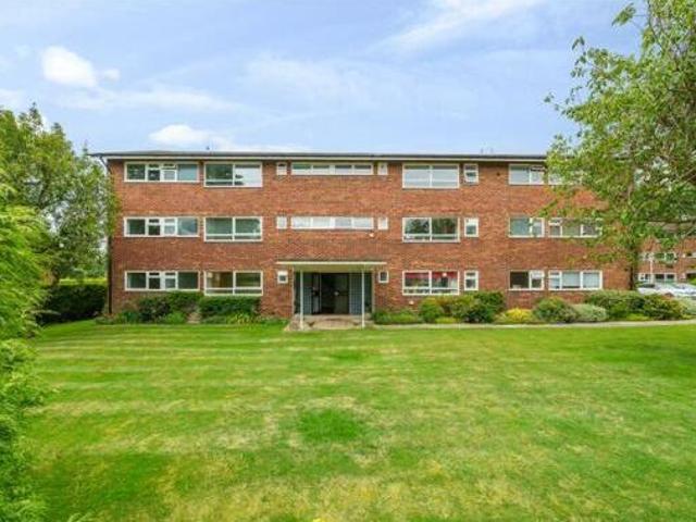 House for sale in Surrey