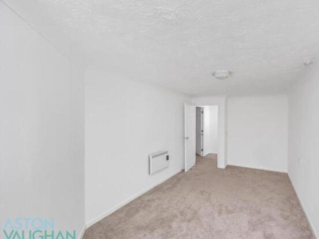 Apartment for sale in Patcham