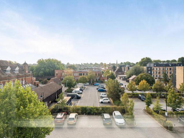 Apartment for sale in Reading