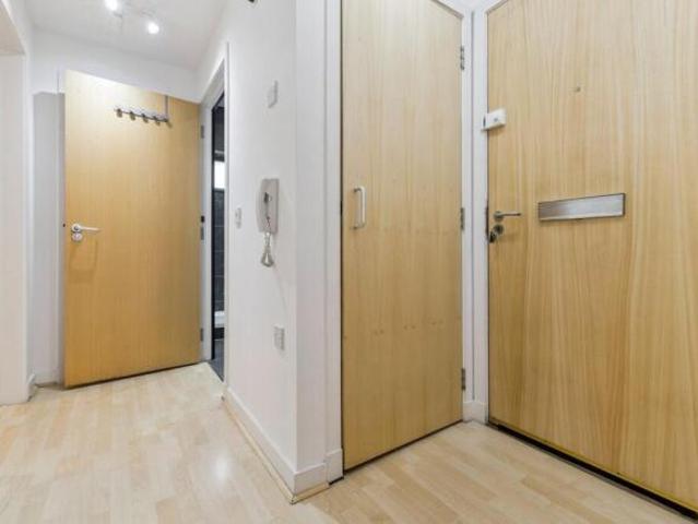 Apartment for sale in Cat Hill
