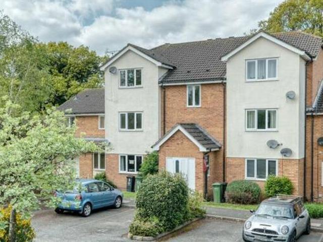 House for sale in Warndon, Worcestershire