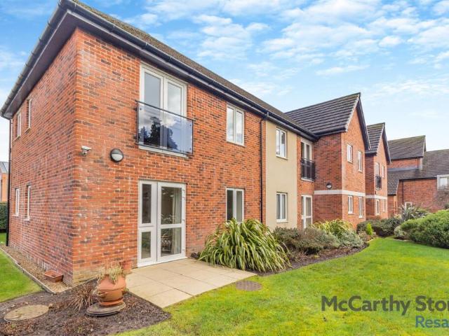 Apartment for sale in Bolton