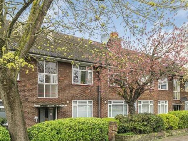 House for sale in Lyons, Greater London