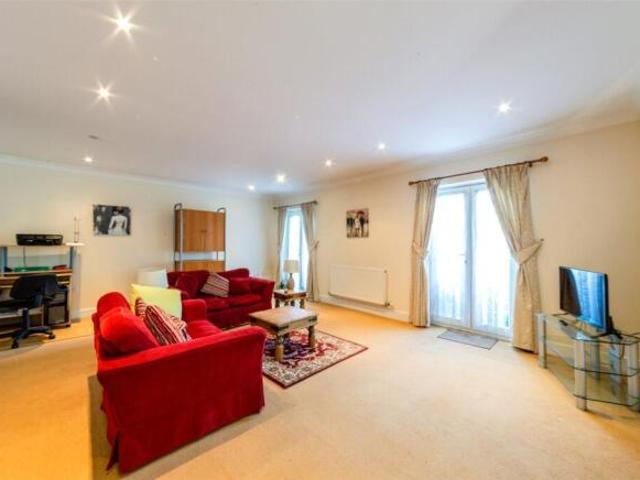 Apartment for sale in Dromore, Oxfordshire