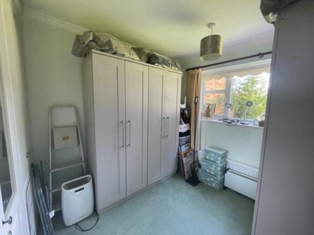 Apartment for sale in Ash, Kent