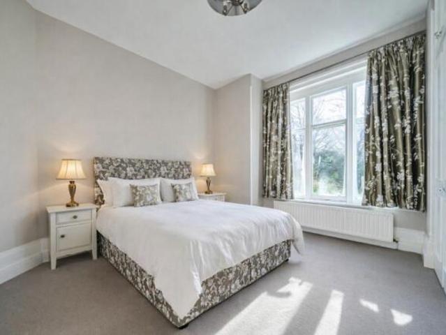 Apartment for sale in Orpington, Greater London