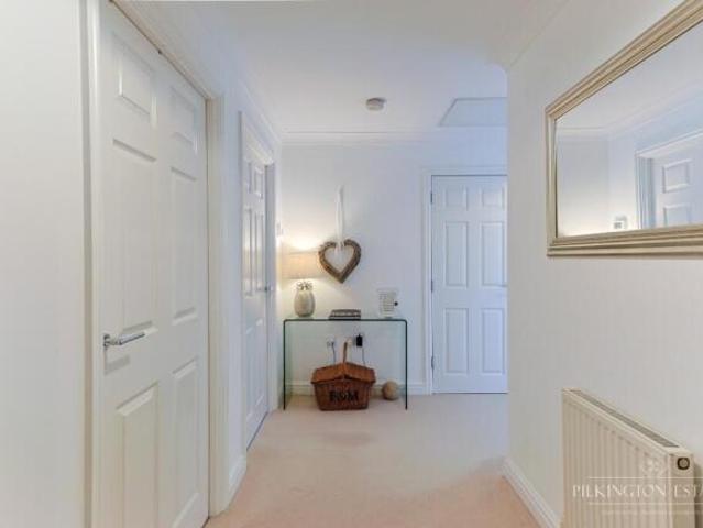 Apartment for sale in Follaton, Strode
