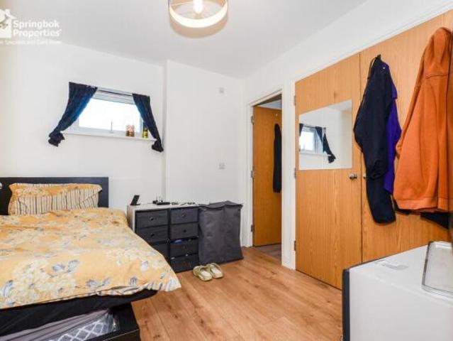 Apartment for sale in North Watford, Hertfordshire