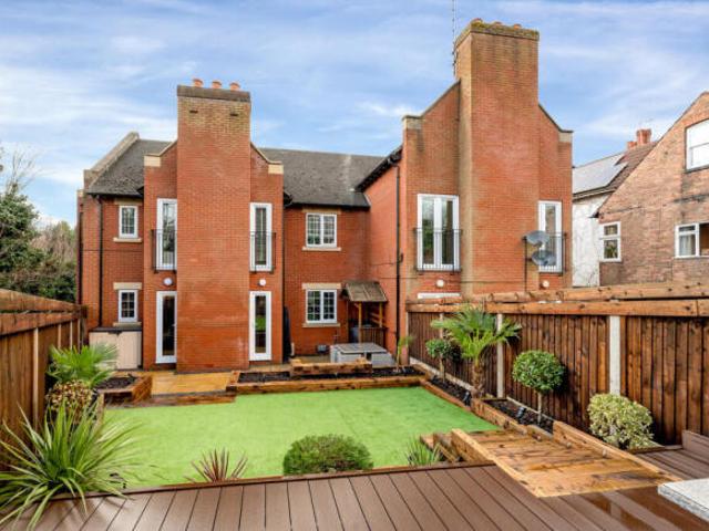 Apartment for sale in Haddon, East Midlands