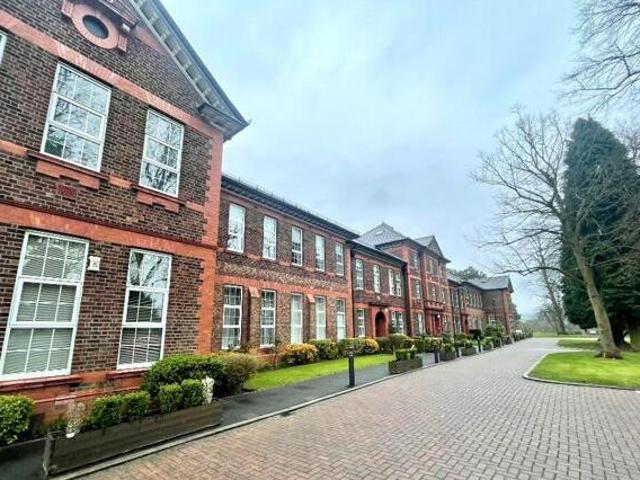 House for sale in Macclesfield