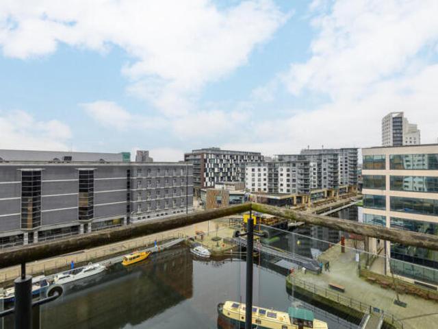 Apartment for sale in West Yorkshire