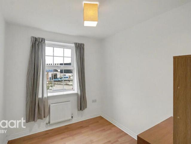 Apartment for sale in East Midlands