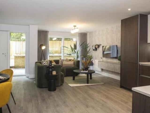 Apartment for sale in Fenny Stratford, Milton Keynes