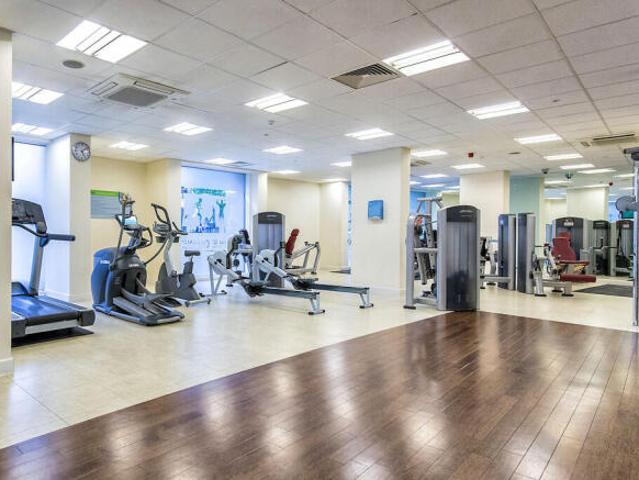 Apartment for sale in Canada Water, Greater London