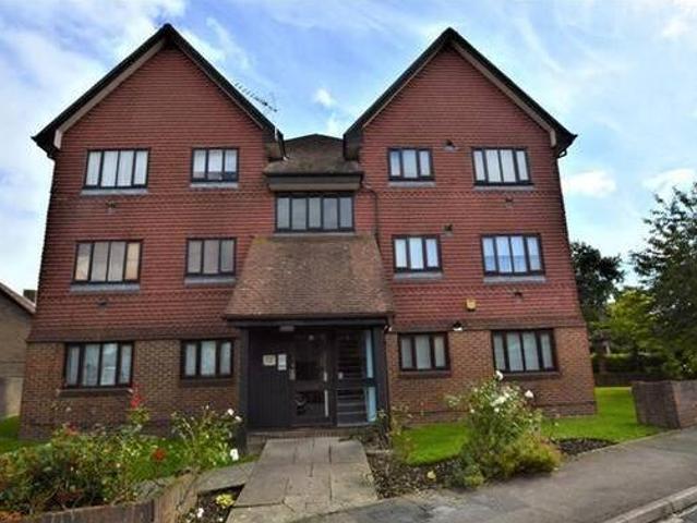 House for rent in Surrey