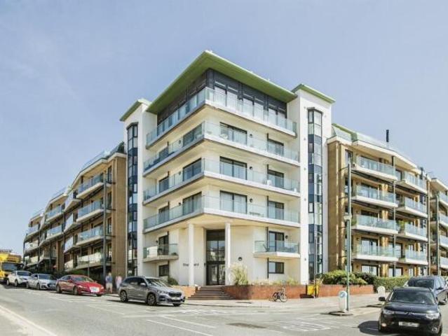 Apartment for sale in Boscombe, Bournemouth