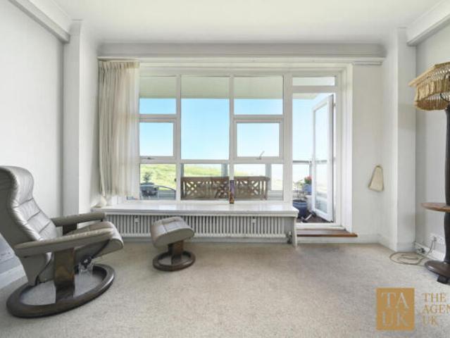 Apartment for sale in Brighton Marina Village, Roedean