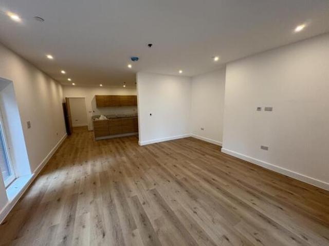 Apartment for sale in Rogerstone, Wales