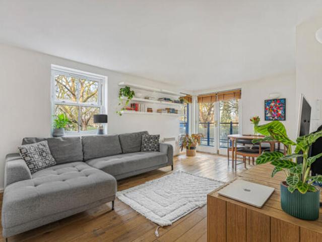 Apartment for sale in Cat Hill