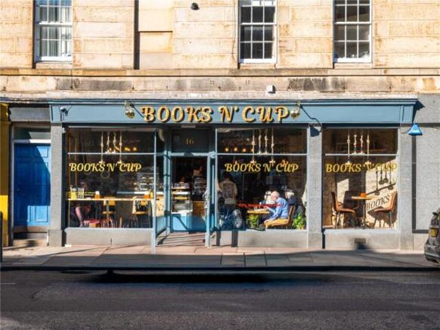 Apartment for sale in Stockbridge, Scotland