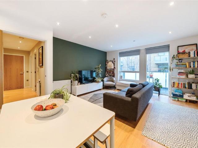 Apartment for sale in Hornsey