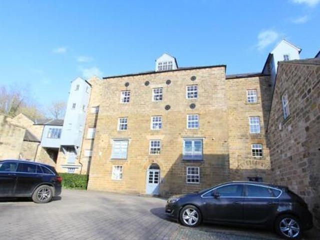 House for sale in Froggatt, East Midlands