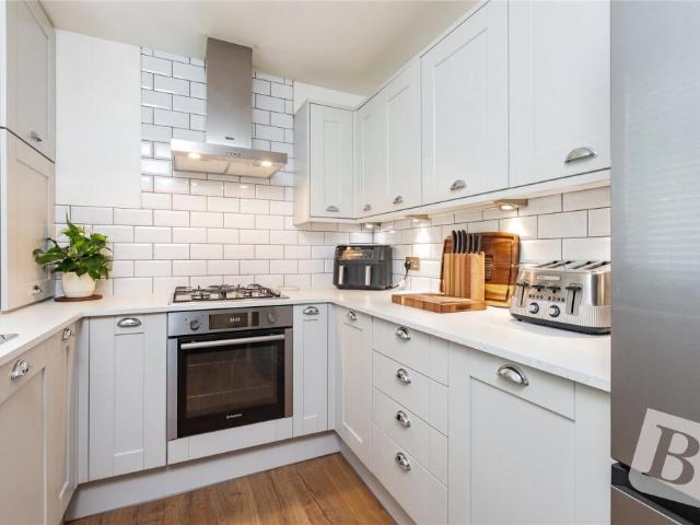 Apartment for sale in Hornchurch, Greater London