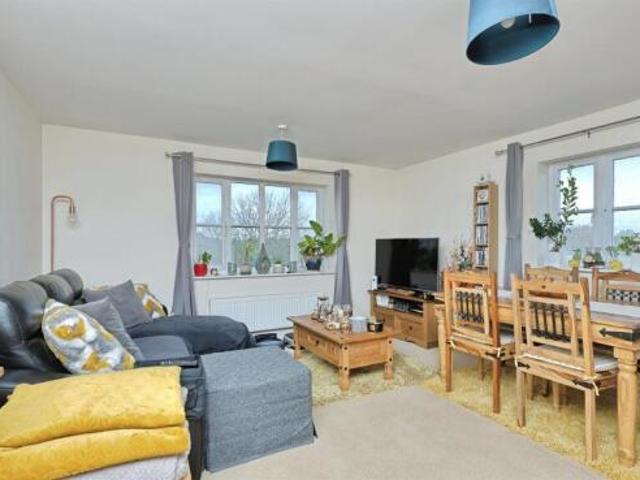Apartment for sale in East Bank, Norfolk