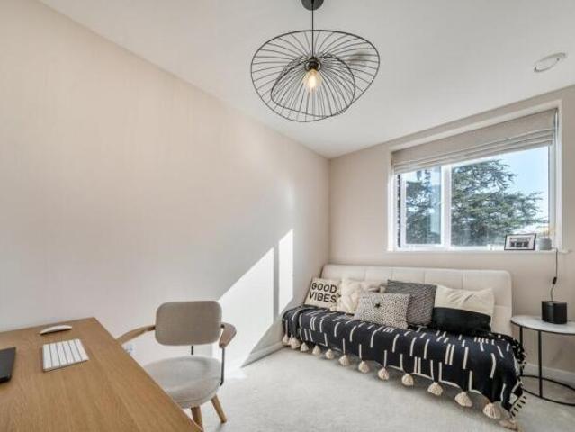 Apartment for sale in Cat Hill