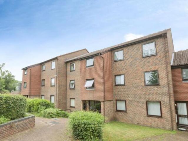 Apartment for sale in South Lane, West Yorkshire